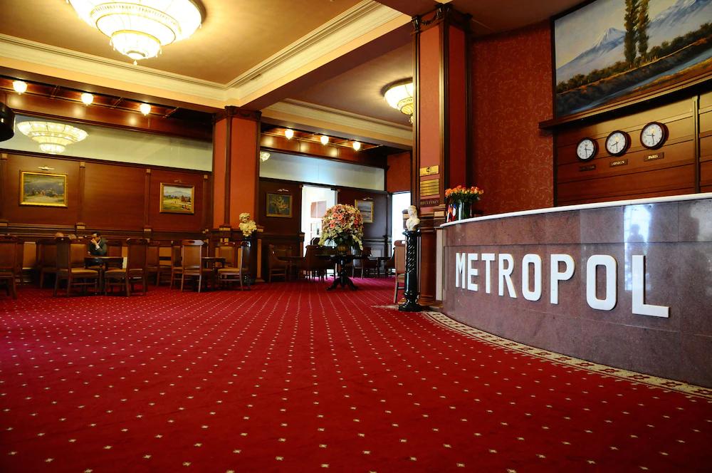 Metropol Hotel Jereván Kültér fotó